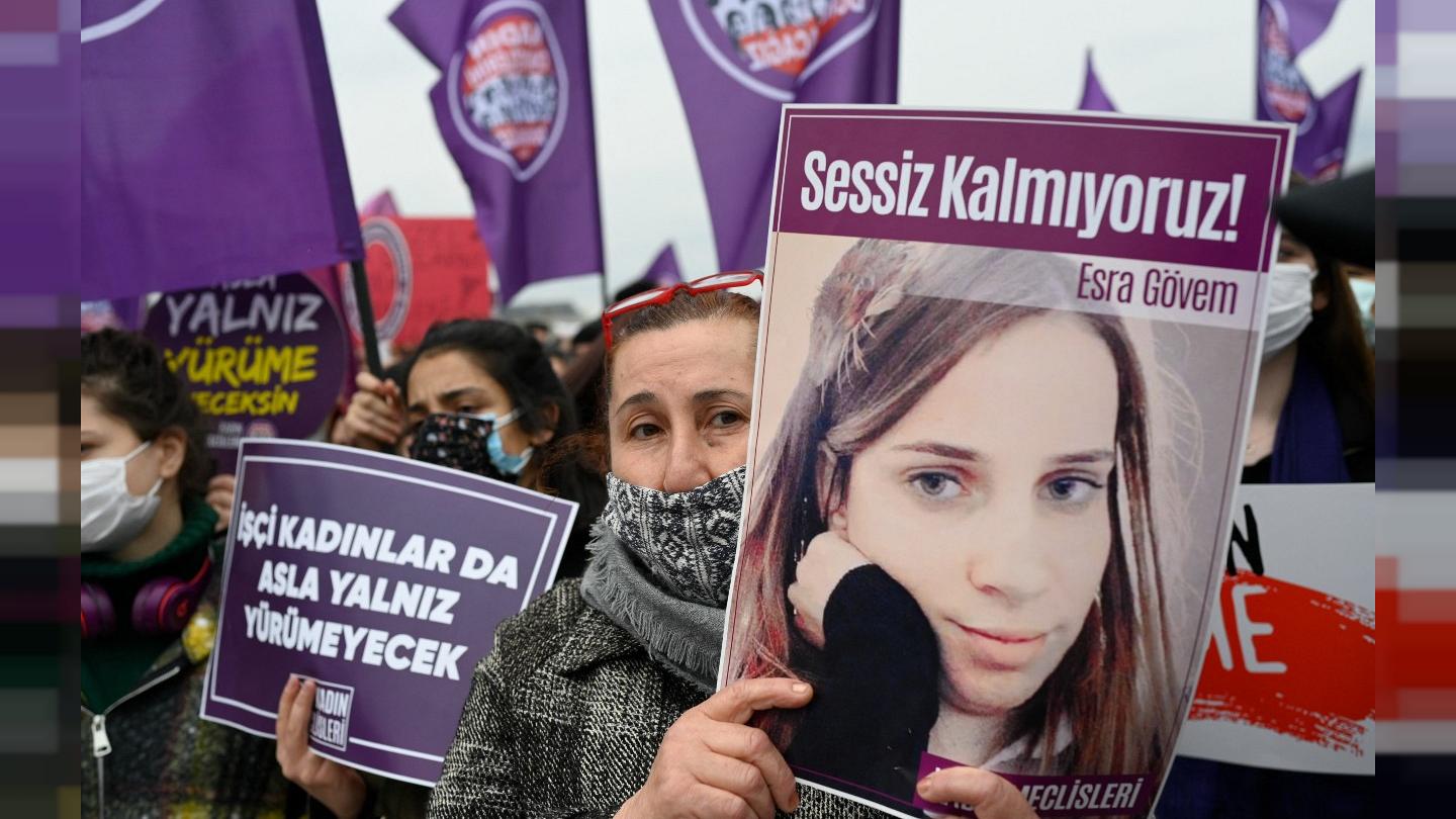 Τουρκία: “Μία γυναικοκτονία την ημέρα” – Σοκάρουν τα στοιχεία για τη βία κατά των γυναικών