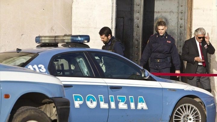 Ιταλία – Covid 19: Νέες έφοδοι της αστυνομίας σε σπίτια αντιεμβολιαστών