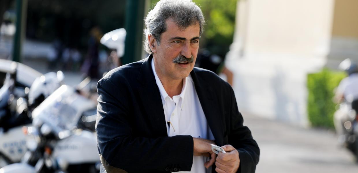 Πολιτική σύγκρουση για Πολάκη – ΣΥΡΙΖΑ: «Παρακράτος» – ΝΔ: «Παρέμβαση στο έργο της αστυνομίας»