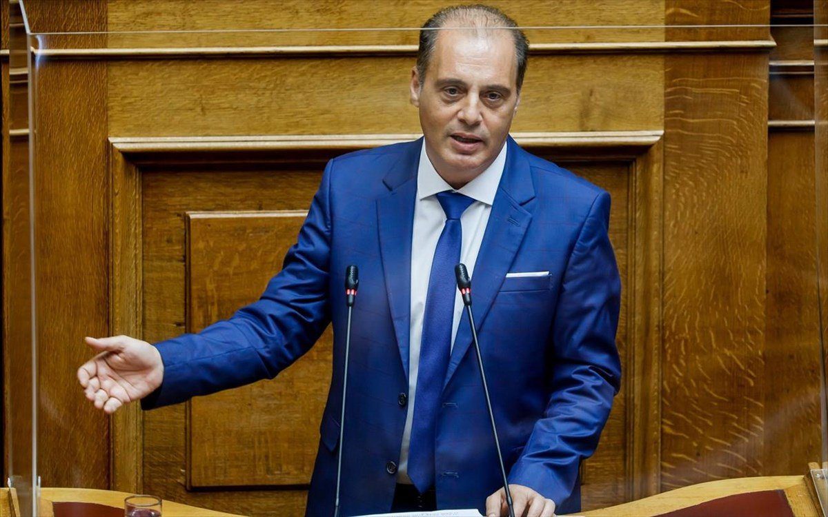 Βελόπουλος: Η Εκκλησία δεν είναι πολιτικό κόμμα ώστε να προτείνει δημοψηφίσματα