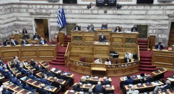 Κριτική από ΣΥΡΙΖΑ, ΠΑΣΟΚ, Πλεύση Ελευθερίας για την κατάσταση στην υγεία