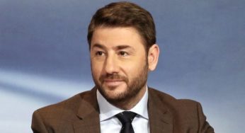 Ανδρουλάκης: Η κυβέρνηση της ΝΔ αποκλείει χιλιάδες μικρομεσαίες επιχειρήσεις από το Ταμείο Ανάκαμψης