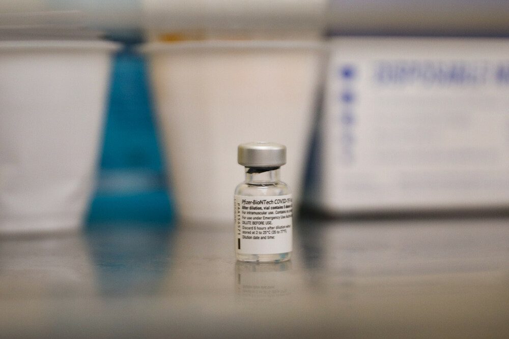 Τρίτη δόση: Ποια εμβόλια είναι πιο αποτελεσματικά – Τι έδειξε νέα έρευνα για όλους τους συνδυασμούς εμβολίων