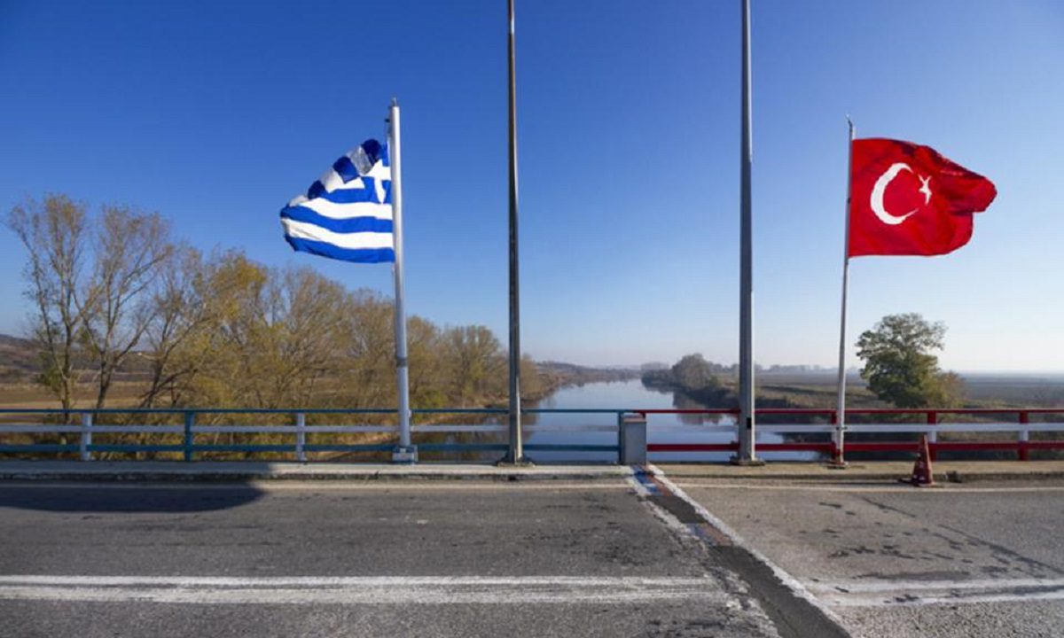 Θρίλερ στον Εβρο-Τούρκοι συνέλαβαν Έλληνα αστυνομικό