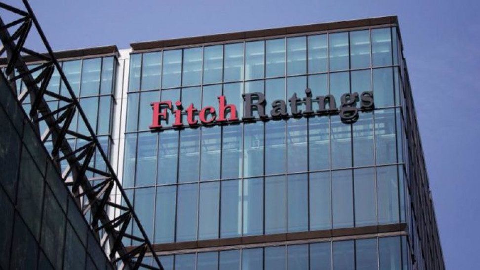 Ο Fitch υποβάθμισε σε αρνητική την προοπτική του αξιόχρεου των τραπεζών Fannie Mae και Freddie Mac