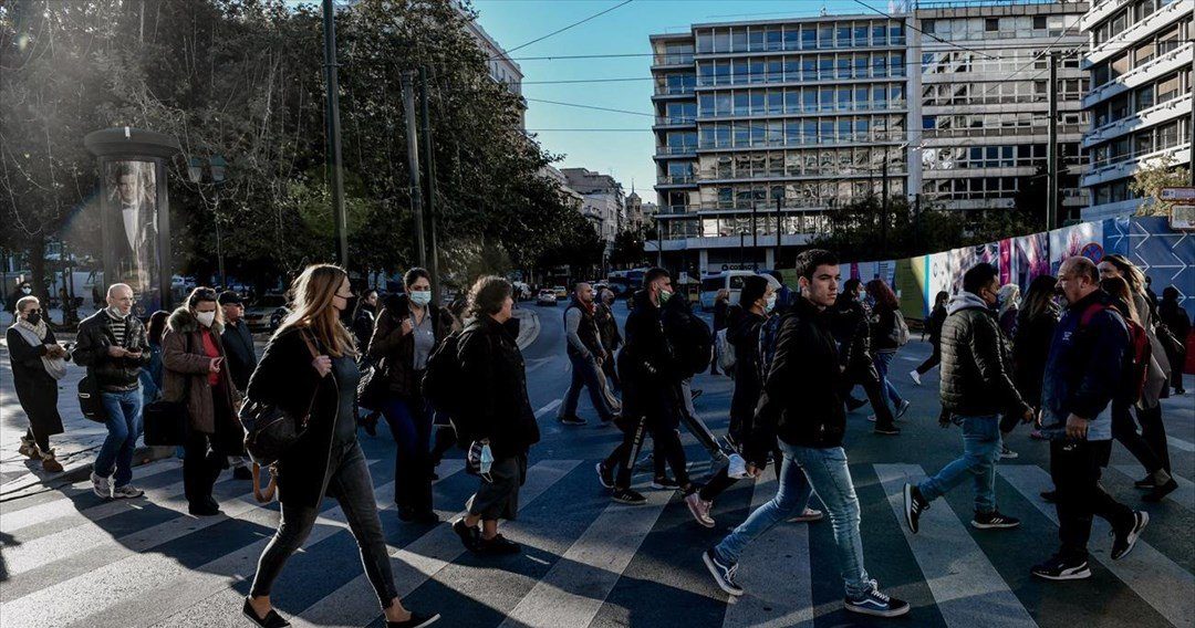 Κορωνοϊός: Το σχέδιο άμυνας της κυβέρνησης – Ποια μέτρα φέρνει το 2022