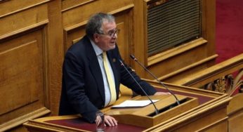 Μουζάλας: Προσπαθείτε να κρύψετε μια πραγματικότητα 20.000 νεκρών