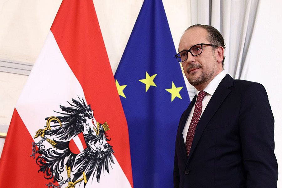 Ραγδαίες εξελίξεις στην Αυστρία: Παραιτήθηκε ο καγκελάριος Αλεξάντερ Σάλενμπεργκ