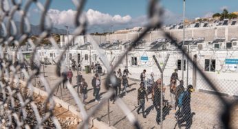 Διεθνής Αμνηστία: Η ελληνική κυβέρνηση έφτιαξε «φυλακή» για πρόσφυγες στη Σάμο – Συγκλονιστική μαρτυρία Αφγανού