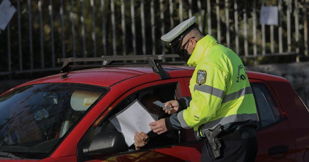 Σαρωτικοί έλεγχοι από την ΕΛ.ΑΣ για τα μέτρα κατά του κορωνοϊού