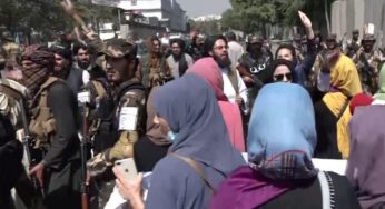 Διαδήλωση γυναικών στην Καμπούλ για τον αποκλεισμό τους από την εκπαίδευση και την εργασία