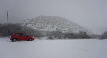 Σε εξέλιξη το νέο κύμα κακοκαιρίας με βροχές , καταιγίδες και χιόνια στα ορεινά