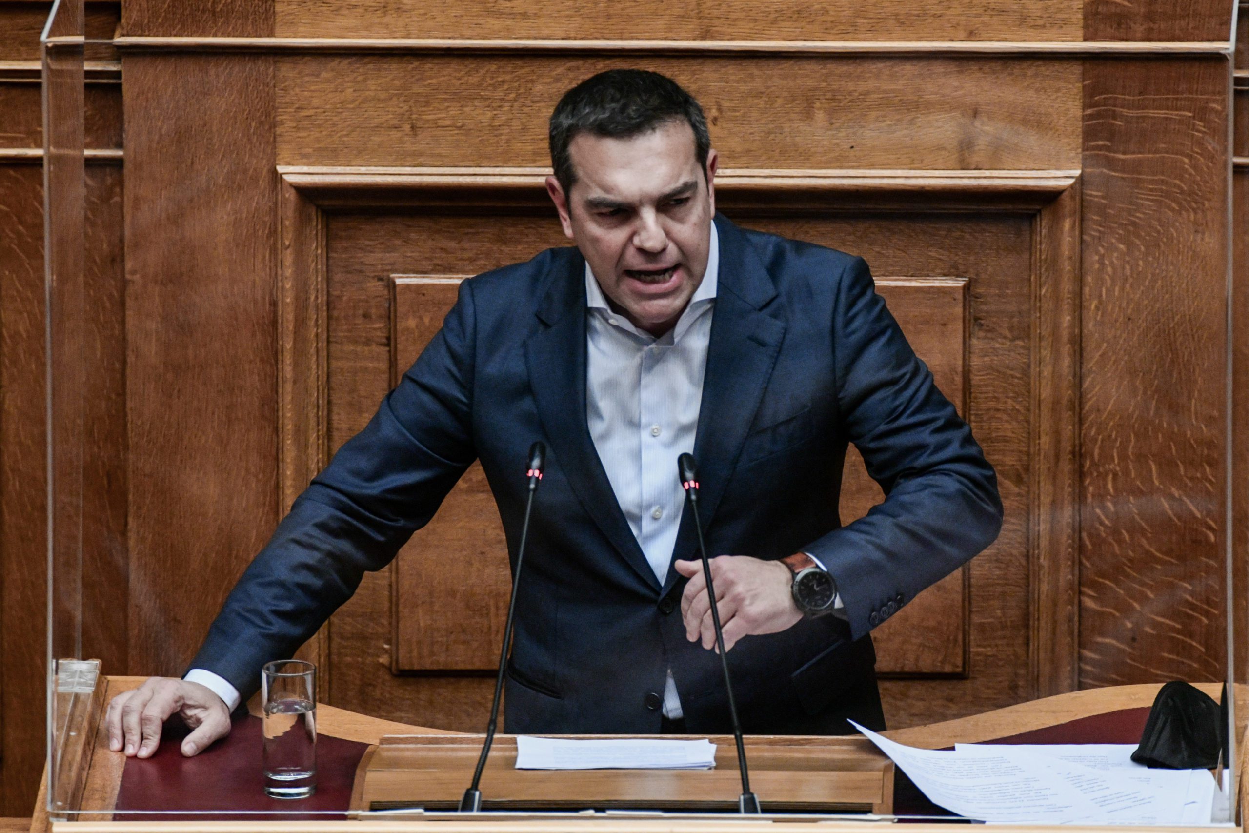 Βουλή: έτσι αξιολογεί ο ΣΥΡΙΖΑ την τριήμερη κόντρα για την πρόταση μομφής – 7 λέξεις, 6 συμπεράσματα  