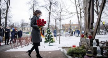 Η Ανναλένα Μπέρμποκ στο Κίεβο, με στόχο γερμανογαλλική διαμεσολάβηση στο «Ουκρανικό»