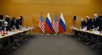 ΗΠΑ και Ρωσία στη Γενεύη τα μιλήσανε, αλλά δεν συμφωνήσανε για την Ουκρανία