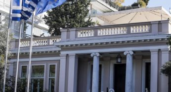 Η «Όμικρον» απειλεί τη λειτουργία του Δημοσίου – Επιφυλακή και σχέδια ανάγκης για το ΕΣΥ και την αστυνομία