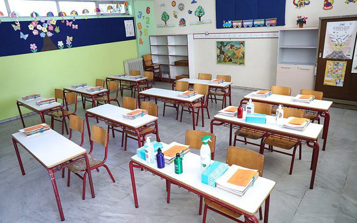 Σχολεία: Τηλεκπαίδευση εάν δεν ανοίξουν λόγω της κακοκαιρίας “Ελπίς” – Τι ανακοινώθηκε