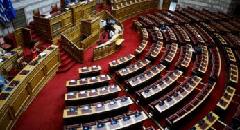 Πρόταση δυσπιστίας: Καταψηφίζει ο ανεξάρτητος βουλευτής Χ. Κατσιβαρδάς-Υπέρ ο επίσης ανεξάρτητος Ν. Χουρδάκης