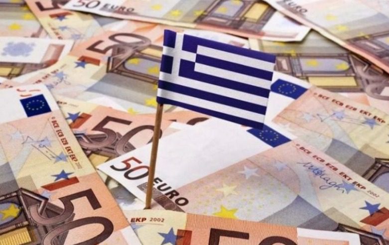 Ο πληθωρισμός «παγώνει» το δανεισμό του ελληνικού Δημοσίου και δυσκολεύει τα σχέδια για προεκλογικές παροχές
