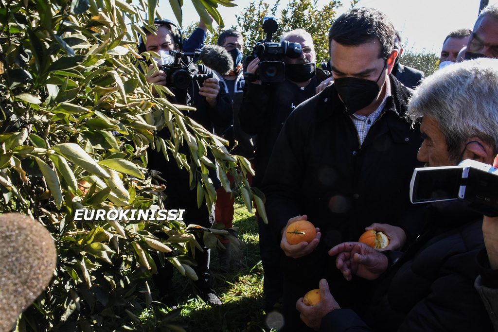 Τσίπρας: Στο προσκήνιο η οικονομική ασφυξία των αγροτών με επίκαιρη ερώτηση προς τον πρωθυπουργό