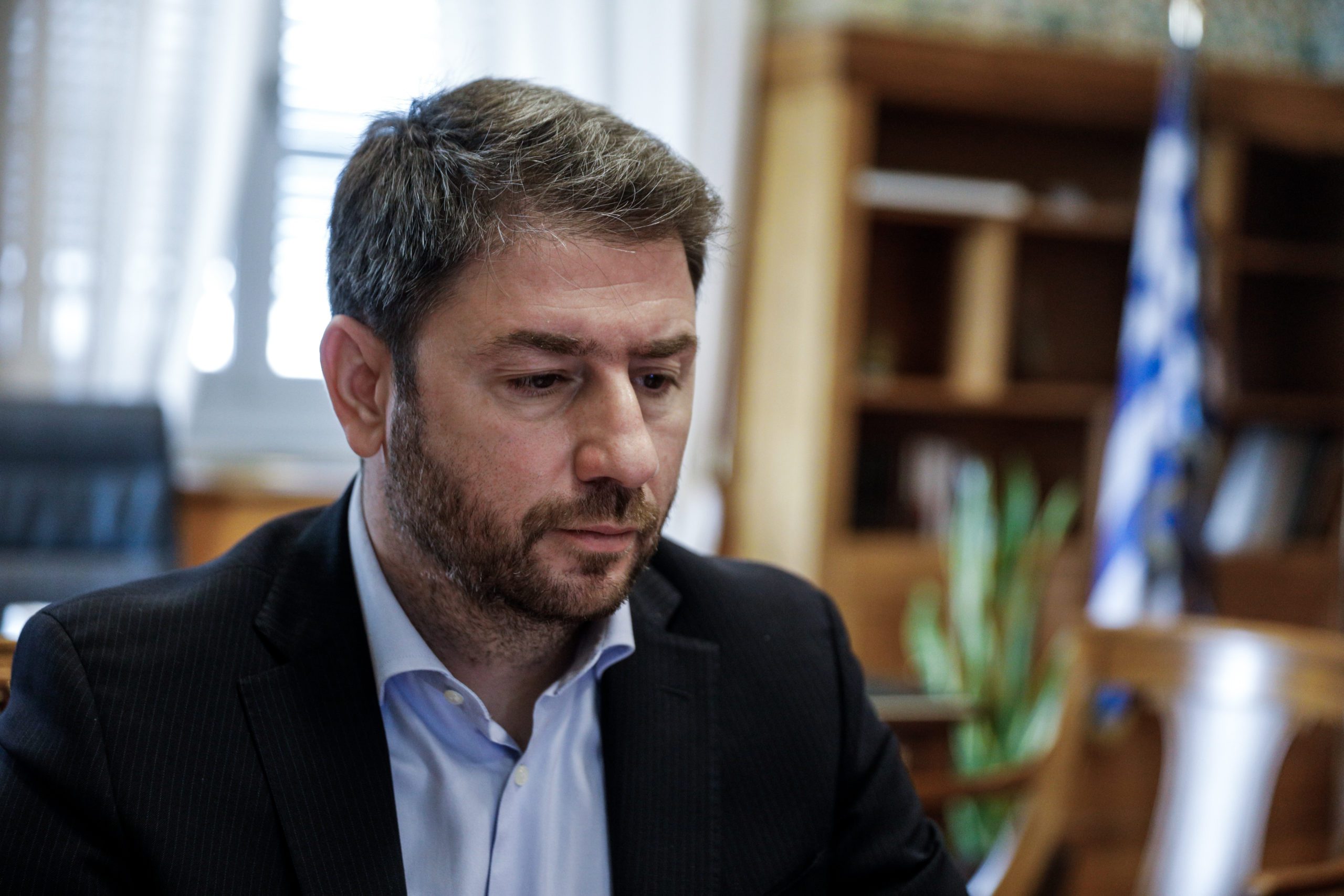 Πονοκέφαλος γα τον Ανδρουλάκη η απουσία του από τη Βουλή, αναζητεί νέο σχέδιο