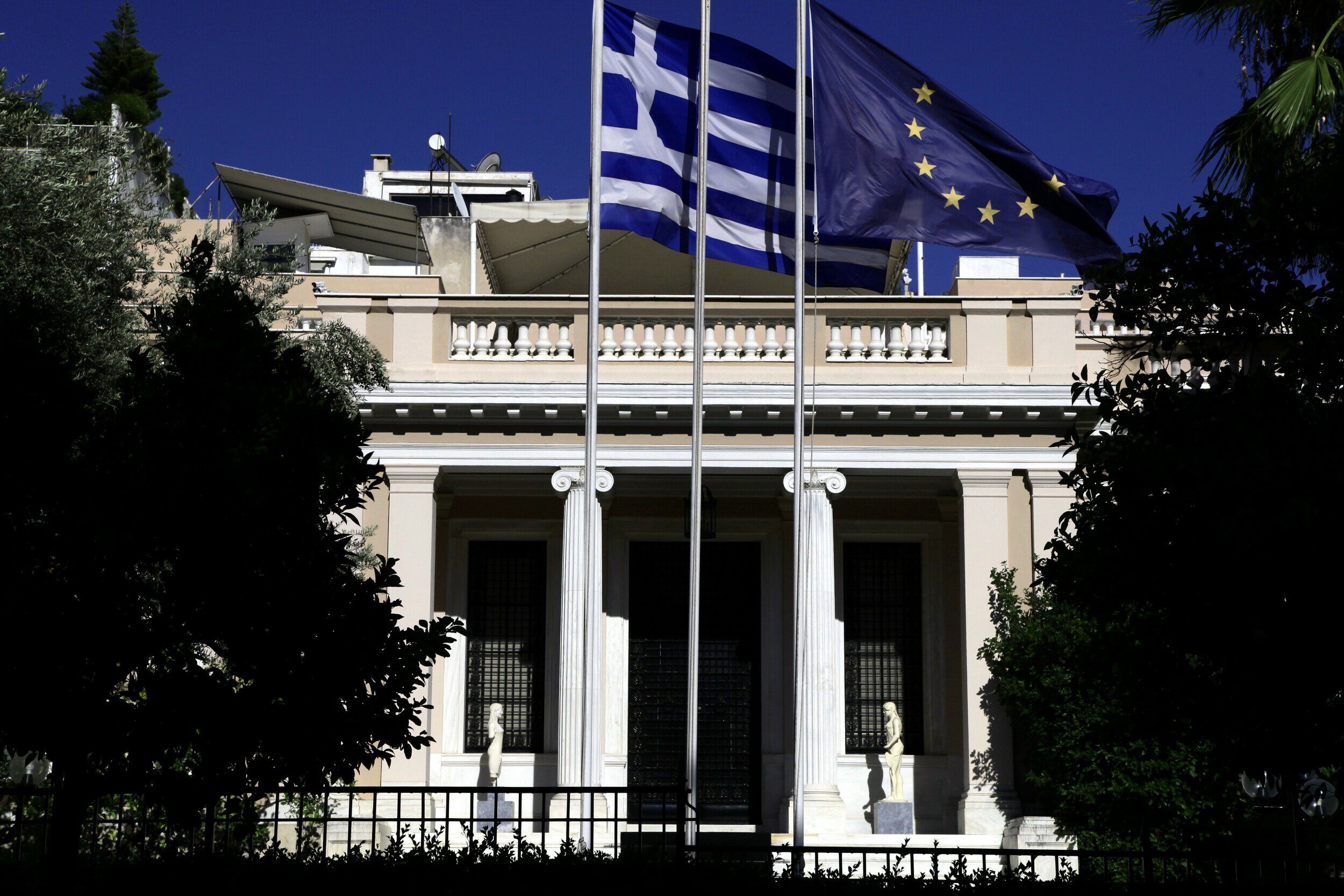 Ικανοποίηση Μητσοτάκη από την Σύνοδο Κορυφής για το μεταναστευτικό – Υιοθετούνται βασικές ελληνικές θέσεις, αναφέρουν κυβερνητικές πηγές