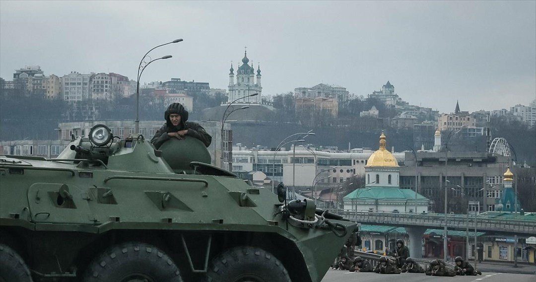 Ουκρανία: Πυρά πυροβολικού ακούγονται στο Κίεβο