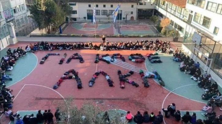 «Για κάθε Άλκη»: Συγκινούν οι μαθητές του Πειραματικού Σχολείου Πανεπιστημίου Θεσσαλονίκης