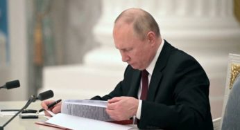 Ο Πούτιν υπέγραψε την προσάρτηση 4 περιφερειών της Ουκρανίας – «Η Δύση μάς θέλει σκλάβους»