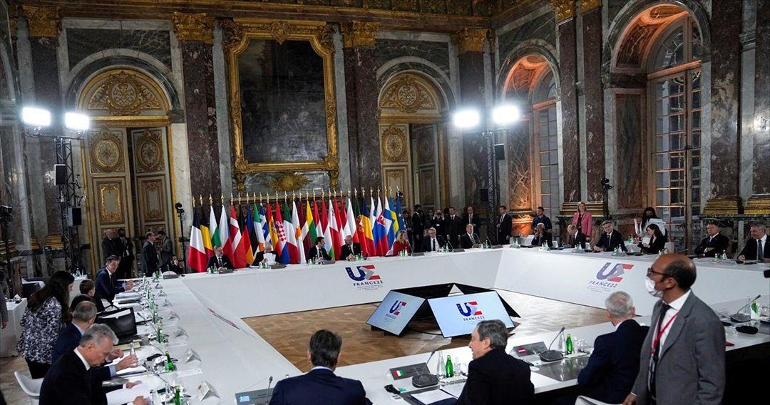 ΕΕ: Στη σύνοδο κορυφής η απόφαση της Ρωσίας να πληρώνεται σε ρούβλια