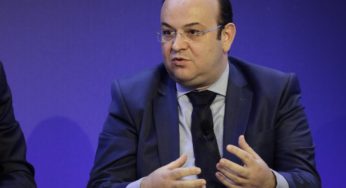 Δημήτρης Λιάκος στο politicus.gr: «Η κυβερνητική πολιτική επιδείνωσε όλες τις μορφές ανισοτήτων»