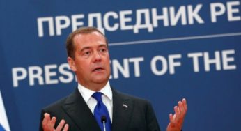 H Ευρώπη θα προκαλέσει τεράστια οικονομικά προβλήματα στον εαυτό της εάν οδηγήσει το ρωσικό δημόσιο σε πτώχευση, ισχυρίζεται ο Μεντβιέντεφ