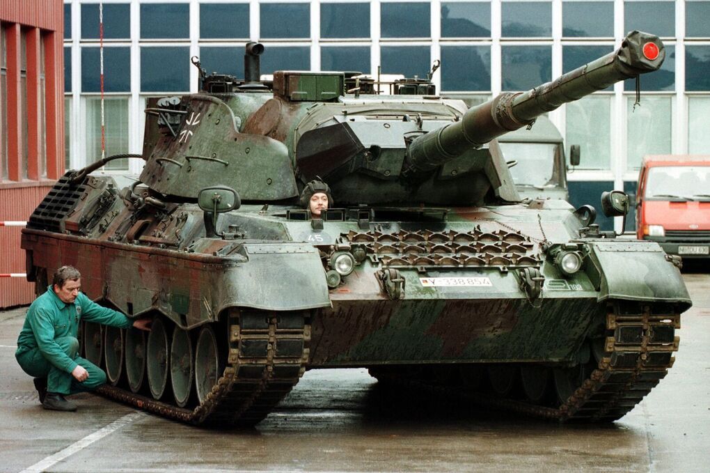 Τα Leopard 1 που έγιναν πράσινα και η γερμανική βιομηχανία όπλων στην… υπηρεσία της ειρήνης