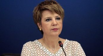 Fake news καταγγέλλει η Όλγα Γεροβασίλη για τον γερανό της ΕΛ.ΑΣ.