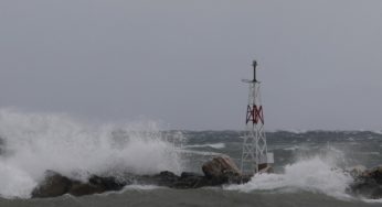 Καιρός: Πτώση της θερμοκρασίας την Κυριακή – Πού θα βρέξει