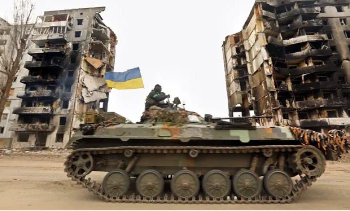 Ξεκίνησε η ουκρανική επίθεση στη Χερσώνα – Σε καταφύγιο ο Δένδιας (vid)