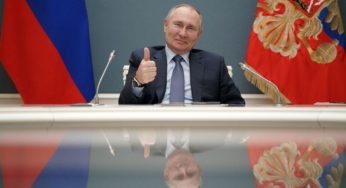 Επικυρώθηκε η υποψηφιότητα Πούτιν για τις προεδρικές εκλογές του Μαρτίου