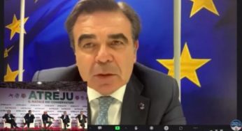 Στο φεστιβάλ της ιταλικής νεοφασιστικής νεολαίας ο Μαργαρίτης Σχοινάς