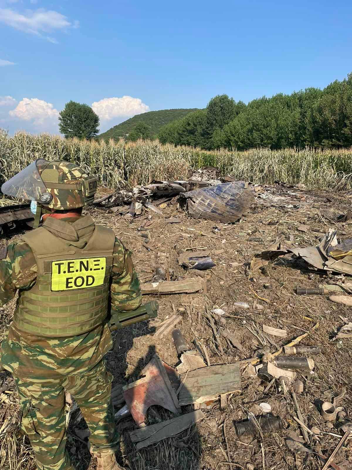 Καβάλα: Βρέθηκε το ένα από τα μαύρα κουτιά του Antonov-12 – Εντοπίστηκαν οι 8 σοροί