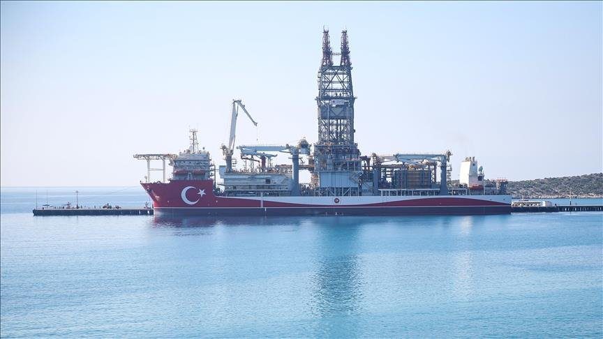 Τουρκία: “Βγάζει” το γεωτρύπανο Abdulhamid Han στη Μεσόγειο