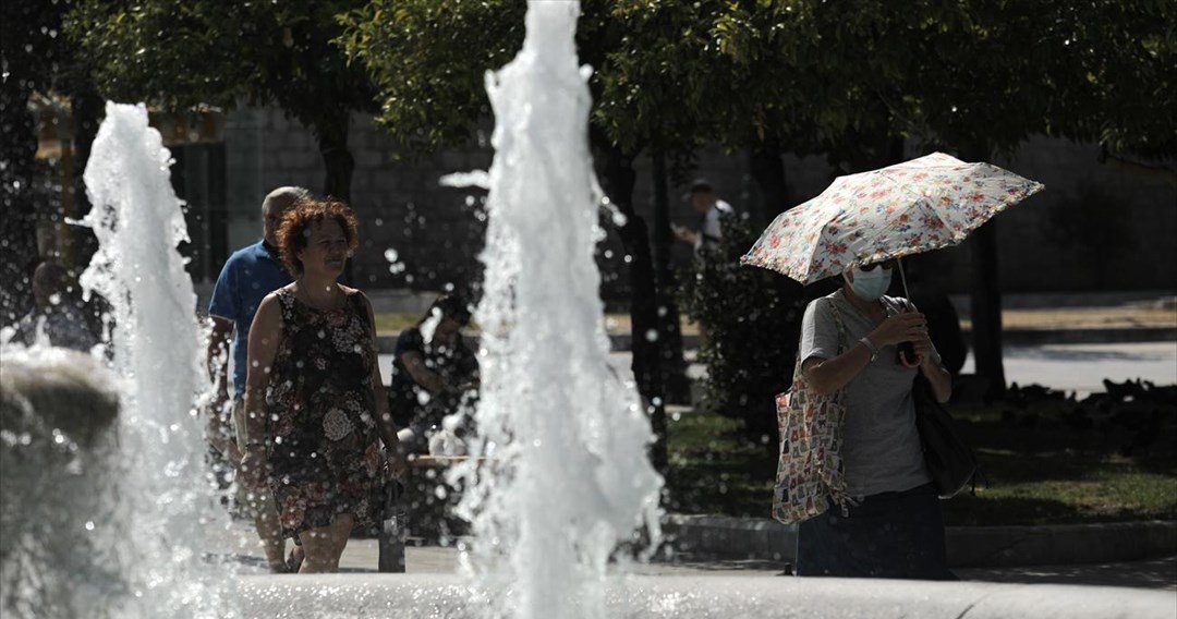 Καύσωνας: Μέτρα αυτοπροστασίας και συστάσεις από την Περιφέρεια Αττικής