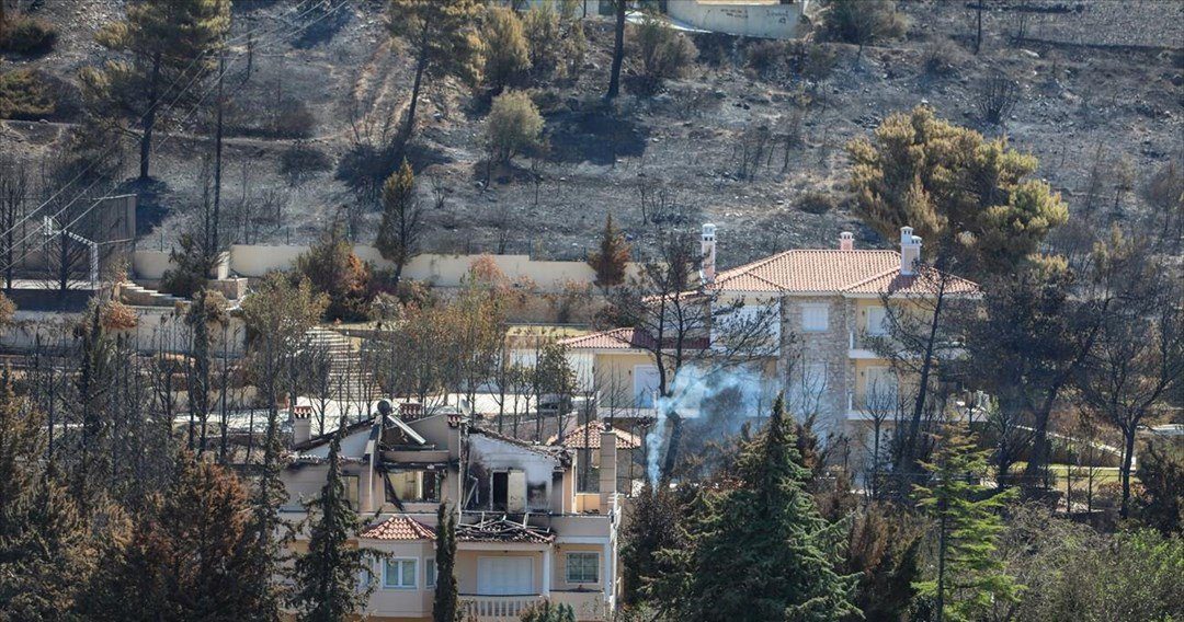 Πυρκαγιές στην Αττική: 39 σπίτια ακατάλληλα για χρήση, 45 προσωρινά ακατάλληλα