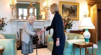 Βρετανία: Η Λιζ Τρας ειναι και επίσημα πρωθυπουργός, μετά τη συνάντηση με τη βασίλισσα Ελισάβετ