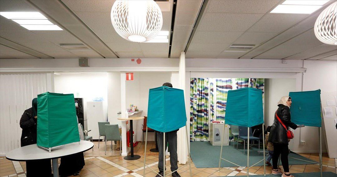 Σουηδία: Ελαφρό προβάδισμα του κεντροαριστερού μπλοκ της Μαγκνταλένα Αντερσον (exit poll)
