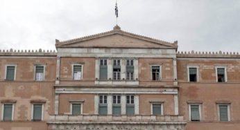 ΣΥΡΙΖΑ στη Βουλή: Αυθαιρεσία και αισχροκέρδεια στους λογαριασμούς αερίου – Οικονόμου: Ο Τσίπρας λέει πως έχει την συνταγή για να μειώσει την ακρίβεια