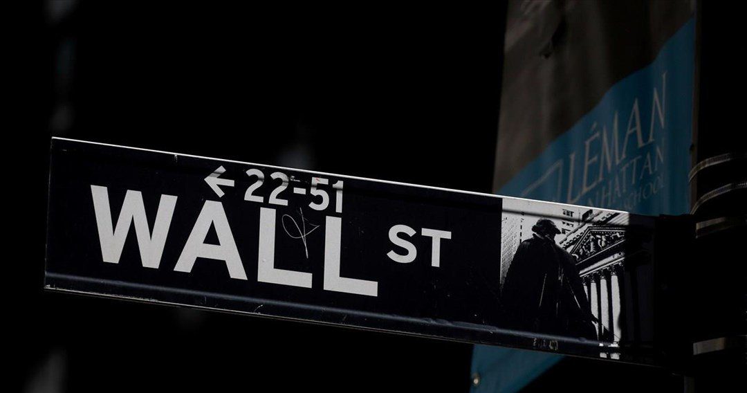 Wall Street: Στο «κόκκινο» έκλεισε ο Αύγουστος