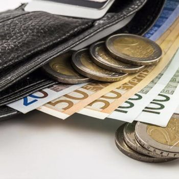 wallet-money-euro.jpg