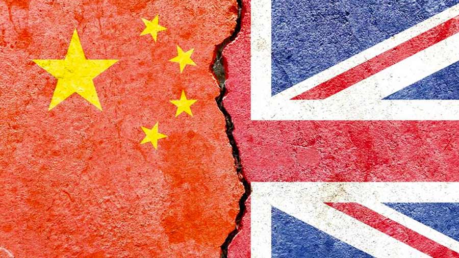 Η Βρετανία αλλάζει εξωτερική πολιτική και ορίζει την Κίνα ως στρατηγική απειλή