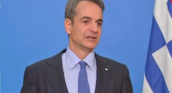 Η παραδοχή Μητσοτάκη για «κέντρο» υποκλοπών ενισχύει τις πιέσεις στην κυβέρνηση