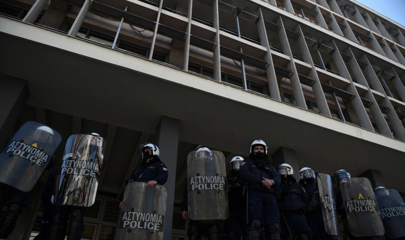 Θεσσαλονίκη: Στον εισαγγελέα οι 8 συλληφθέντες για τα χθεσινά επεισόδια